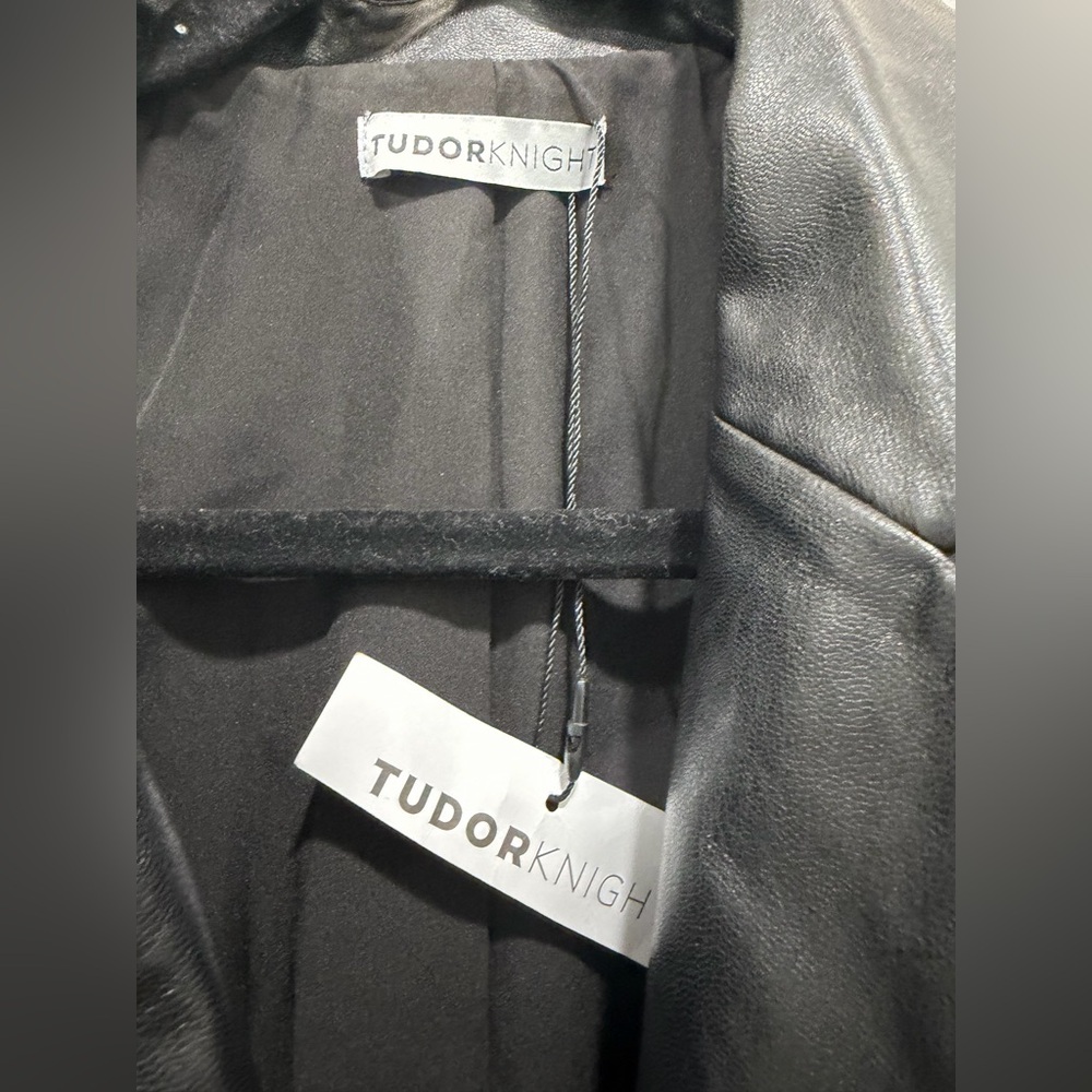 NEW TUDOR KNIGHT Vintage Faux Leather Jacket- Black - Picture 3 of 3